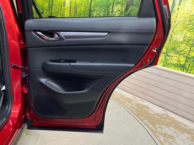 ＣＸ－５ ２０Ｓ　プロアクティブ　ＢＯＳＥサウンド　メーカーナビ　全周囲カメラ　衝突軽減ブレーキ　クリアランスソナー　レーダークルーズ　パワーバックドア　ＥＴＣ　ＬＥＤヘッド　純正１７ＡＷ　パワーシート　シートヒーター　禁煙車（44枚目）
