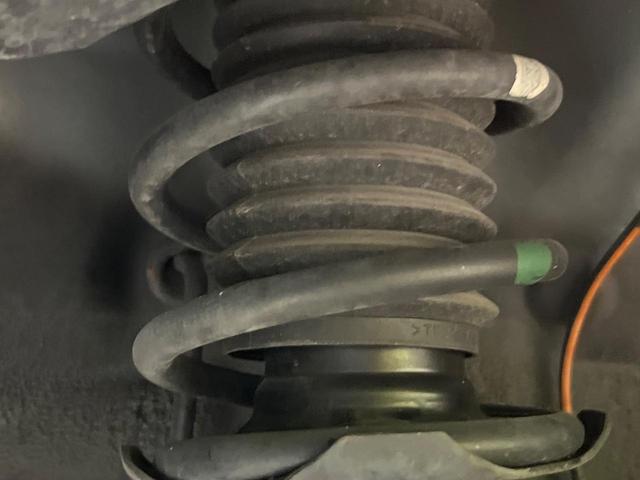 タフト Ｇターボ　クロムベンチャー　ガラスルーフ　ＳＤナビ　全周囲カメラ　レーダークルーズ　衝突軽減システム　シートヒーター　ＬＥＤヘッド　純正１５ＡＷ　ルーフレール　オートマチックハイビーム　横滑り防止　オートエアコン　スマートキー（20枚目）