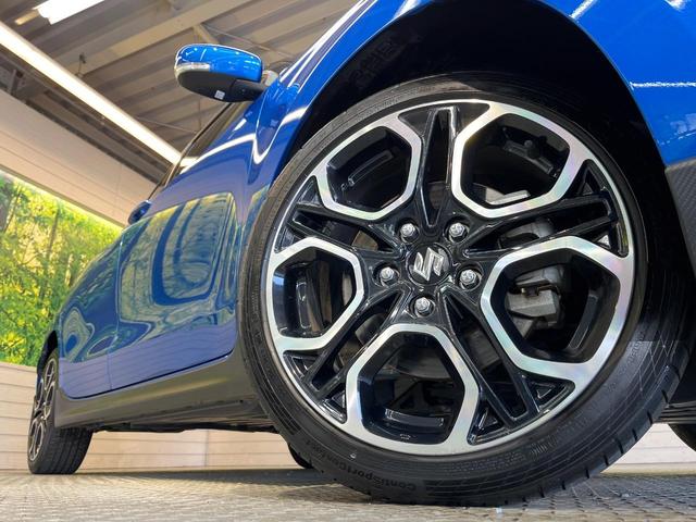 【純正１７インチアルミホイール】外観にマッチした純正アルミホイールを装着しております。各種社外アルミホイールや、スタッドレスタイヤも取扱いしております。是非ご相談ください♪