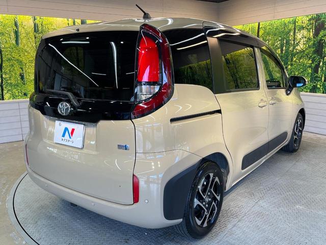 シエンタ ハイブリッドＧ　７人乗　両側電動スライド　純正８型ディスプレイオーディオ　バックカメラ　セーフティセンス　レーダークルーズ　禁煙車　コーナーセンサー　レーンキープアシスト　スマートキー　ＬＥＤヘッド　ＥＴＣ（17枚目）