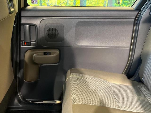 シエンタ ハイブリッドＧ　７人乗　両側電動スライド　純正８型ディスプレイオーディオ　バックカメラ　セーフティセンス　レーダークルーズ　禁煙車　コーナーセンサー　レーンキープアシスト　スマートキー　ＬＥＤヘッド　ＥＴＣ（41枚目）