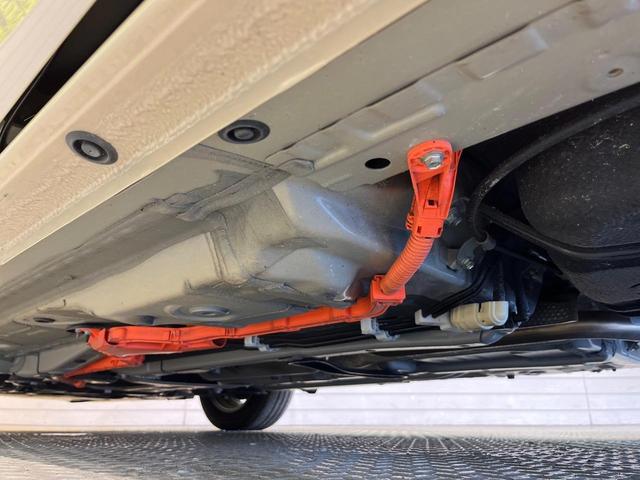 シエンタ ハイブリッドＧ　７人乗　両側電動スライド　純正８型ディスプレイオーディオ　バックカメラ　セーフティセンス　レーダークルーズ　禁煙車　コーナーセンサー　レーンキープアシスト　スマートキー　ＬＥＤヘッド　ＥＴＣ（66枚目）