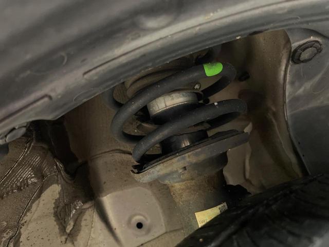 ソリオバンディット ハイブリッドＭＶ　電動スライドドア　メーカーナビ　全周囲カメラ　衝突軽減装置　禁煙車　スマートキー　クルーズコントロール　ＬＥＤヘッド　Ｂｌｕｅｔｏｏｔｈ　フルセグ　ＥＴＣ　ＣＤ／ＤＶＤ　車線逸脱警報　誤発進抑制機能（20枚目）