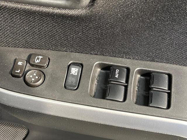 ソリオバンディット ハイブリッドＭＶ　電動スライドドア　メーカーナビ　全周囲カメラ　衝突軽減装置　禁煙車　スマートキー　クルーズコントロール　ＬＥＤヘッド　Ｂｌｕｅｔｏｏｔｈ　フルセグ　ＥＴＣ　ＣＤ／ＤＶＤ　車線逸脱警報　誤発進抑制機能（35枚目）