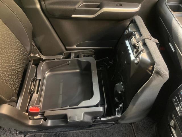 ソリオバンディット ハイブリッドＭＶ　電動スライドドア　メーカーナビ　全周囲カメラ　衝突軽減装置　禁煙車　スマートキー　クルーズコントロール　ＬＥＤヘッド　Ｂｌｕｅｔｏｏｔｈ　フルセグ　ＥＴＣ　ＣＤ／ＤＶＤ　車線逸脱警報　誤発進抑制機能（39枚目）