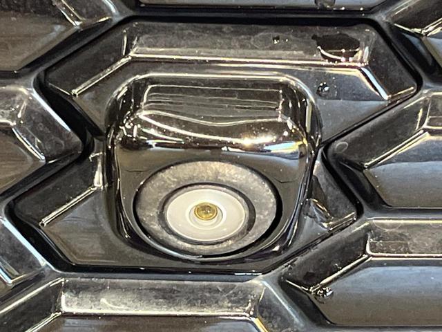 ソリオバンディット ハイブリッドＭＶ　電動スライドドア　メーカーナビ　全周囲カメラ　衝突軽減装置　禁煙車　スマートキー　クルーズコントロール　ＬＥＤヘッド　Ｂｌｕｅｔｏｏｔｈ　フルセグ　ＥＴＣ　ＣＤ／ＤＶＤ　車線逸脱警報　誤発進抑制機能（63枚目）