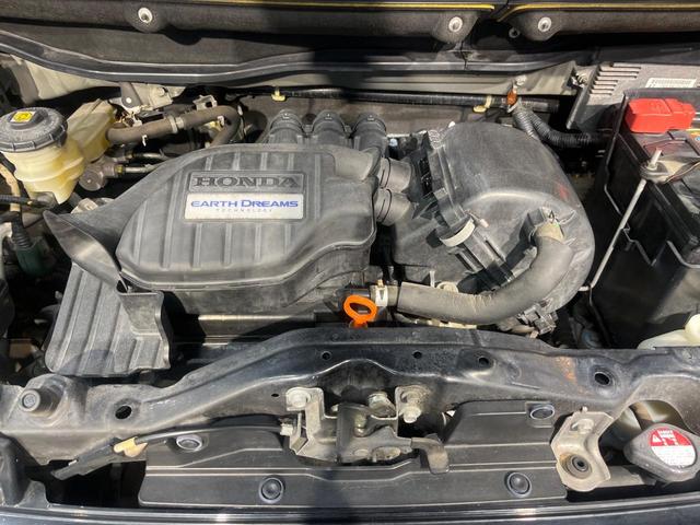 N-BOX G SSパッケージ ナビ 両側電動ドア Bluetooth スマートキー ETC車載器 オートエアコン 純正革巻きステリング ブラックインテリア 純正14AW アイドリングストップ 横滑り防止装置 ワンオーナー 禁煙車(18枚目)