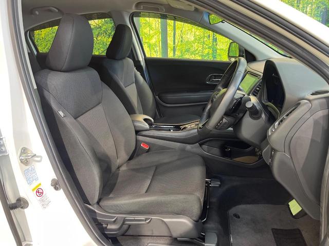 ヴェゼル ハイブリッドX 4WD 禁煙車 純正ナビ バックカメラ 衝突軽減 クルーズコントロール LEDヘッド オートライト スマートキー シートヒーター ビルトインETC 純正16AW Bluetooth フルセグTV(10枚目)