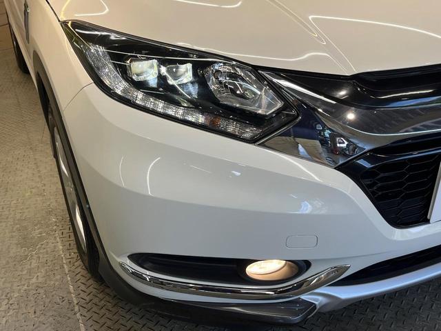 ヴェゼル ハイブリッドX 4WD 禁煙車 純正ナビ バックカメラ 衝突軽減 クルーズコントロール LEDヘッド オートライト スマートキー シートヒーター ビルトインETC 純正16AW Bluetooth フルセグTV(13枚目)