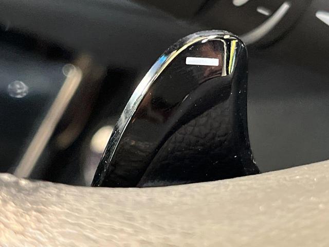 ヴェゼル ハイブリッドX 4WD 禁煙車 純正ナビ バックカメラ 衝突軽減 クルーズコントロール LEDヘッド オートライト スマートキー シートヒーター ビルトインETC 純正16AW Bluetooth フルセグTV(34枚目)