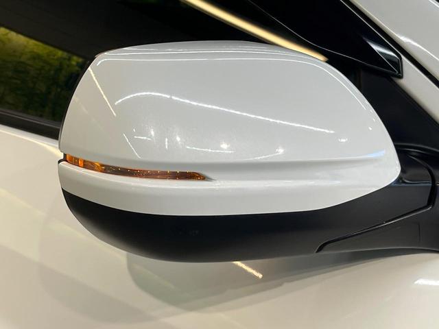 ヴェゼル ハイブリッドX 4WD 禁煙車 純正ナビ バックカメラ 衝突軽減 クルーズコントロール LEDヘッド オートライト スマートキー シートヒーター ビルトインETC 純正16AW Bluetooth フルセグTV(57枚目)