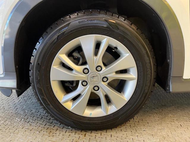 ヴェゼル ハイブリッドX 4WD 禁煙車 純正ナビ バックカメラ 衝突軽減 クルーズコントロール LEDヘッド オートライト スマートキー シートヒーター ビルトインETC 純正16AW Bluetooth フルセグTV(61枚目)