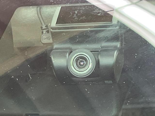 タンク カスタムＧ－Ｔ　ターボ　ＳＤナビ　両側電動ドア　バックカメラ　衝突被害軽減システム　禁煙車　ドラレコ　コーナーセンサー　スマートキー　ＬＥＤヘッド　ビルトインＥＴＣ　純正１５インチアルミ　車線逸脱警報　オートライト（8枚目）