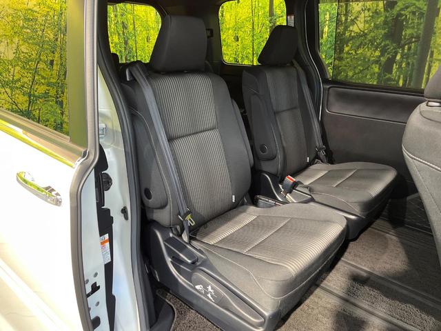 ヴォクシー ＺＳ　煌　セーフティセンス　ＢＩＧ－Ｘ９型ナビ　両側電動ドア　バックカメラ　リアオートエアコン　クルーズコントロール　ＬＥＤヘッド　純正１６ＡＷ　ＥＴＣ車載器　デュアルオートエアコン　ワンオーナー　禁煙車（11枚目）