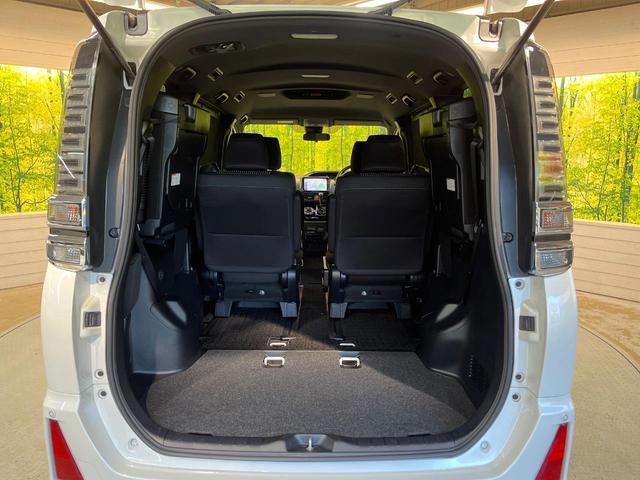 ヴォクシー ＺＳ　煌　セーフティセンス　ＢＩＧ－Ｘ９型ナビ　両側電動ドア　バックカメラ　リアオートエアコン　クルーズコントロール　ＬＥＤヘッド　純正１６ＡＷ　ＥＴＣ車載器　デュアルオートエアコン　ワンオーナー　禁煙車（12枚目）