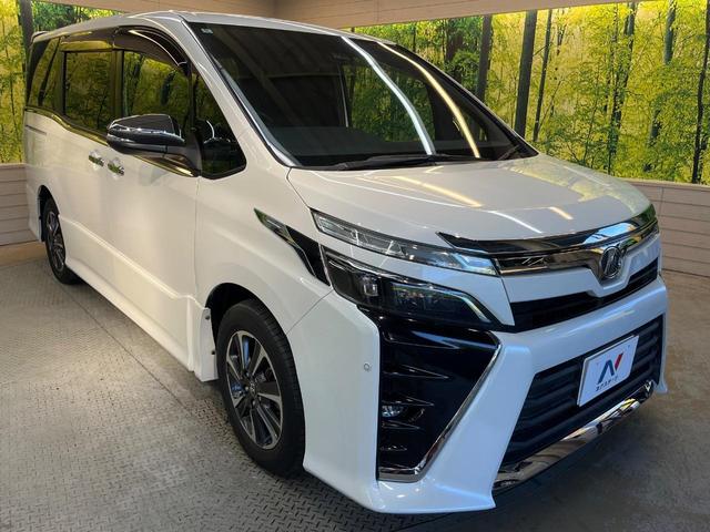 ヴォクシー ＺＳ　煌　セーフティセンス　ＢＩＧ－Ｘ９型ナビ　両側電動ドア　バックカメラ　リアオートエアコン　クルーズコントロール　ＬＥＤヘッド　純正１６ＡＷ　ＥＴＣ車載器　デュアルオートエアコン　ワンオーナー　禁煙車（17枚目）