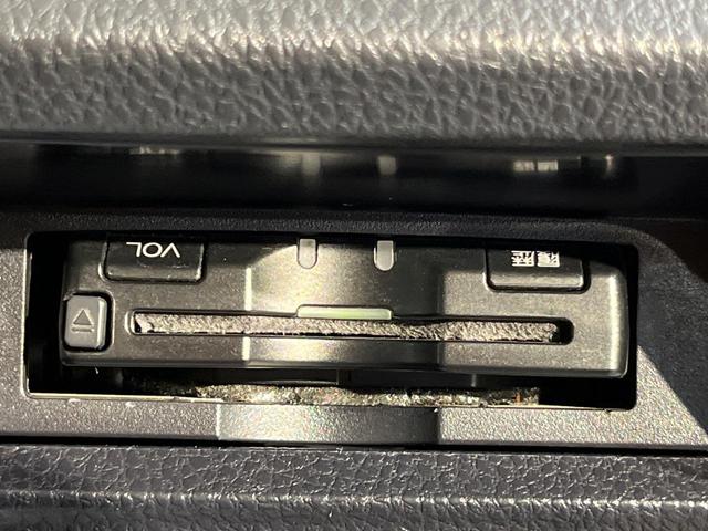 ヴォクシー ＺＳ　煌　セーフティセンス　ＢＩＧ－Ｘ９型ナビ　両側電動ドア　バックカメラ　リアオートエアコン　クルーズコントロール　ＬＥＤヘッド　純正１６ＡＷ　ＥＴＣ車載器　デュアルオートエアコン　ワンオーナー　禁煙車（28枚目）