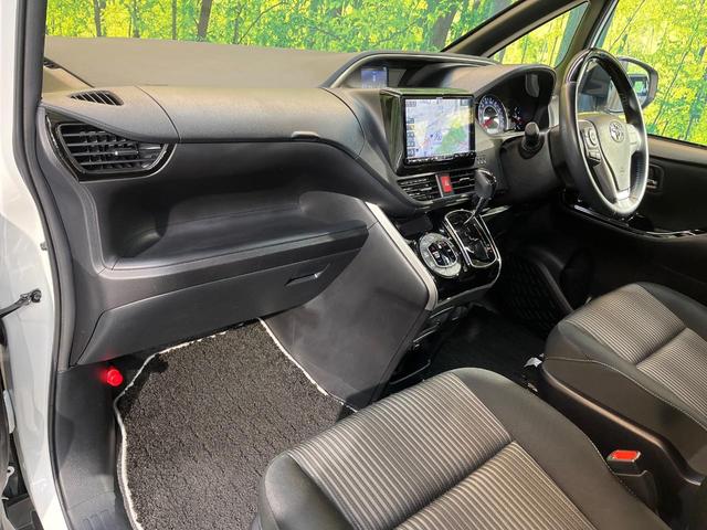 ヴォクシー ＺＳ　煌　セーフティセンス　ＢＩＧ－Ｘ９型ナビ　両側電動ドア　バックカメラ　リアオートエアコン　クルーズコントロール　ＬＥＤヘッド　純正１６ＡＷ　ＥＴＣ車載器　デュアルオートエアコン　ワンオーナー　禁煙車（50枚目）