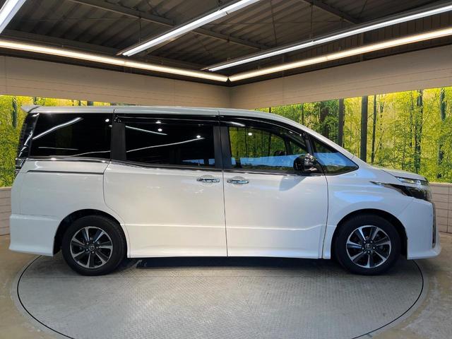 ヴォクシー ＺＳ　煌　セーフティセンス　ＢＩＧ－Ｘ９型ナビ　両側電動ドア　バックカメラ　リアオートエアコン　クルーズコントロール　ＬＥＤヘッド　純正１６ＡＷ　ＥＴＣ車載器　デュアルオートエアコン　ワンオーナー　禁煙車（63枚目）