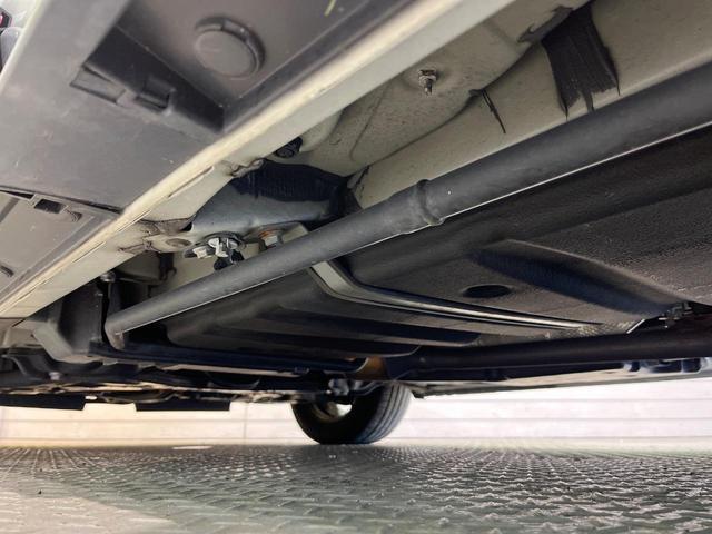 ヴォクシー ＺＳ　煌　セーフティセンス　ＢＩＧ－Ｘ９型ナビ　両側電動ドア　バックカメラ　リアオートエアコン　クルーズコントロール　ＬＥＤヘッド　純正１６ＡＷ　ＥＴＣ車載器　デュアルオートエアコン　ワンオーナー　禁煙車（72枚目）