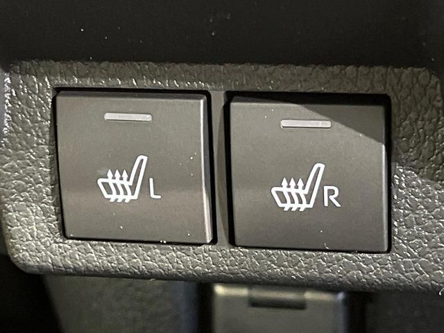 ムーヴキャンバス ストライプスＧ　届出済未使用車　純正９型ディスプレイオーディオ　バックカメラ　両側電動ドア　シートヒーター　クリアランスソナー　ＬＥＤヘッド・フォグ　電子パーキング　ブレーキホールド　ステアリングスイッチ　禁煙車（6枚目）