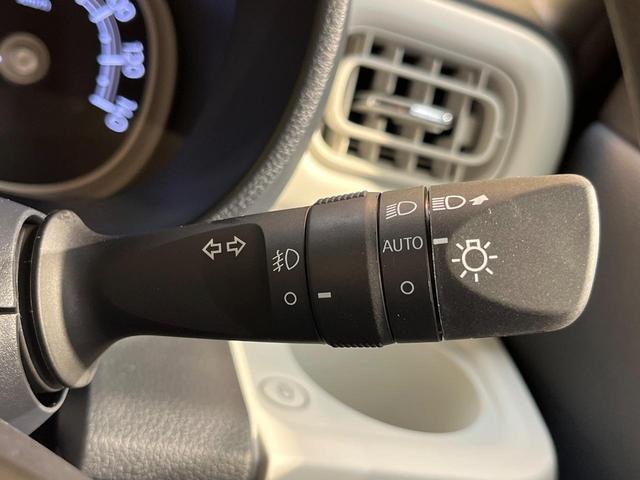 ムーヴキャンバス ストライプスＧ　届出済未使用車　純正９型ディスプレイオーディオ　バックカメラ　両側電動ドア　シートヒーター　クリアランスソナー　ＬＥＤヘッド・フォグ　電子パーキング　ブレーキホールド　ステアリングスイッチ　禁煙車（30枚目）