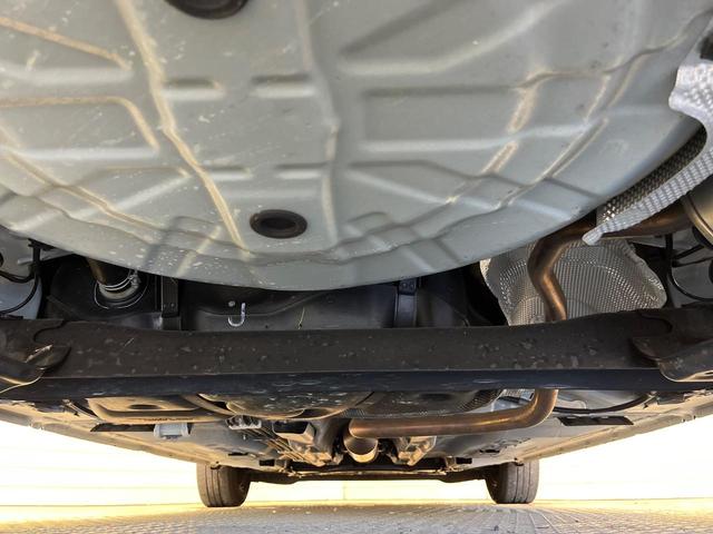 ノート Ｘ　衝突被害軽減システム　クリアランスソナー　車線逸脱警報　オーディオ　インテリジェントキー　ドラレコ　ブラックインテリア　エアコン　電動かく　ワンオーナー　禁煙車（19枚目）