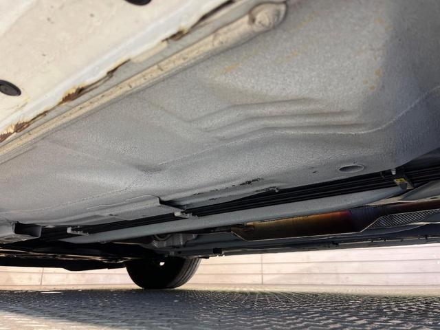 ノート Ｘ　衝突被害軽減システム　クリアランスソナー　車線逸脱警報　オーディオ　インテリジェントキー　ドラレコ　ブラックインテリア　エアコン　電動かく　ワンオーナー　禁煙車（60枚目）