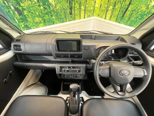 ハイゼットトラック スタンダード　４ＷＤ　ＳＤナビ　Ｂｌｕｅｔｏｏｔｈ　ＥＴＣ　クリアランスソナー　ドラレコ　アイドリングストップ　ヘッドライトレベライザー　ブラックインテリア　エアアジア　ワンオーナー　禁煙車（2枚目）