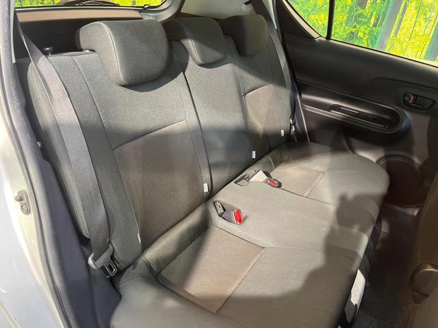 アクア Ｓスタイルブラック　セーフティセンス　純正ナビ　バックカメラ　スマートキー　Ｂｌｕｅｔｏｏｔｈ　ＥＴＣ車載器　車線逸脱警報　オートハイビーム　先行車発進お知らせ機能　ステリングスイッチ　ワンオーナー　禁煙車（10枚目）