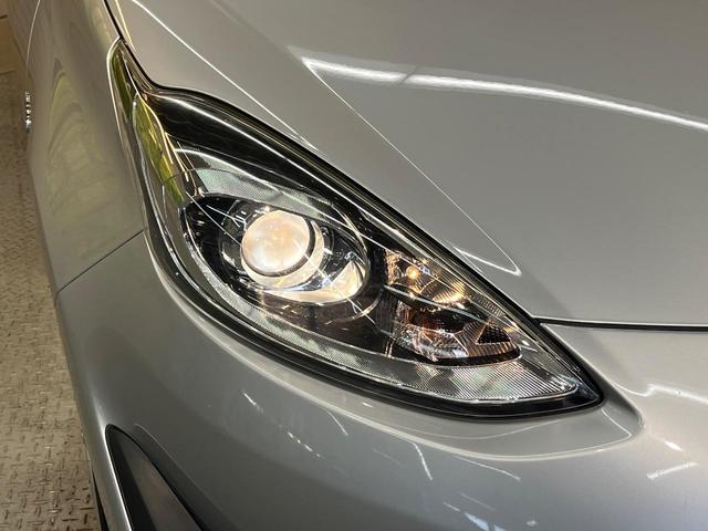 アクア Ｓスタイルブラック　セーフティセンス　純正ナビ　バックカメラ　スマートキー　Ｂｌｕｅｔｏｏｔｈ　ＥＴＣ車載器　車線逸脱警報　オートハイビーム　先行車発進お知らせ機能　ステリングスイッチ　ワンオーナー　禁煙車（12枚目）