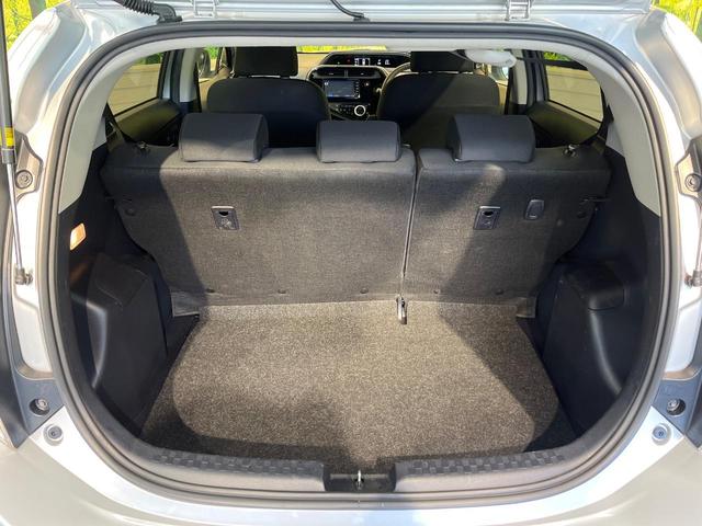 アクア Ｓスタイルブラック　セーフティセンス　純正ナビ　バックカメラ　スマートキー　Ｂｌｕｅｔｏｏｔｈ　ＥＴＣ車載器　車線逸脱警報　オートハイビーム　先行車発進お知らせ機能　ステリングスイッチ　ワンオーナー　禁煙車（50枚目）