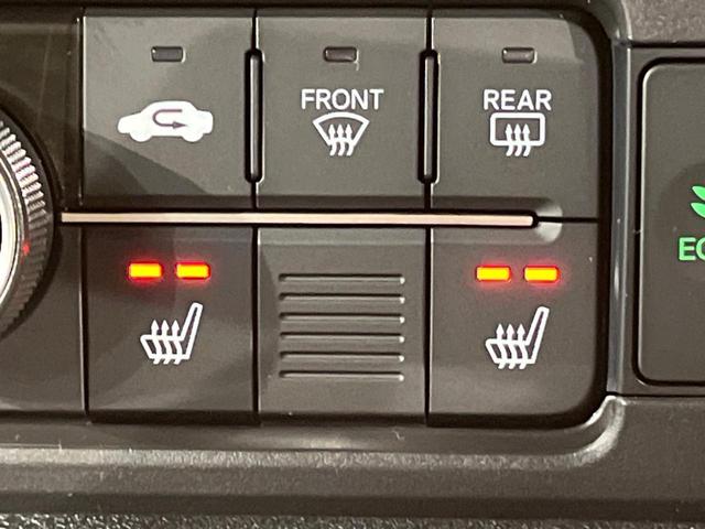 Ｎ－ＢＯＸカスタム ターボコーディネートスタイル　届出済み未使用車　両側電動スライド　バックカメラ　ホンダセンシング　アダプティブクルーズ　２トーンカラー　合皮シート　シートヒーター　コーナーセンサー　レーンキープ　スマートキー　ＬＥＤヘッドライト（6枚目）