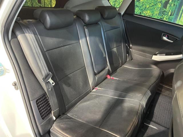 プリウス Ｓ　純正ナビ　バックカメラ　スマートキー　Ｂｌｕｅｔｏｏｔｈ　オートエアコン　合皮レザーシートカバー　ＥＴＣ車載器　ＨＩＤヘッド　１５アルミホイールワンオーナー　禁煙車（10枚目）