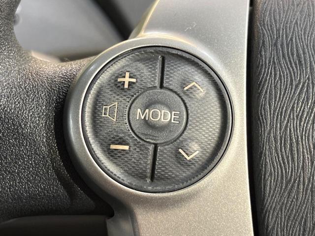 プリウス Ｓ　純正ナビ　バックカメラ　スマートキー　Ｂｌｕｅｔｏｏｔｈ　オートエアコン　合皮レザーシートカバー　ＥＴＣ車載器　ＨＩＤヘッド　１５アルミホイールワンオーナー　禁煙車（24枚目）
