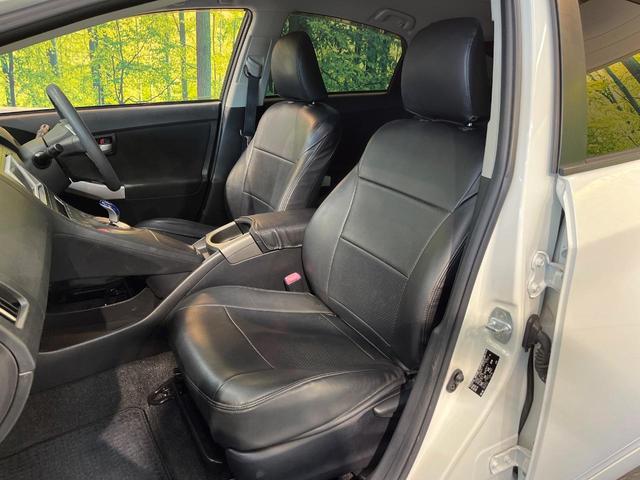 プリウス Ｓ　純正ナビ　バックカメラ　スマートキー　Ｂｌｕｅｔｏｏｔｈ　オートエアコン　合皮レザーシートカバー　ＥＴＣ車載器　ＨＩＤヘッド　１５アルミホイールワンオーナー　禁煙車（42枚目）