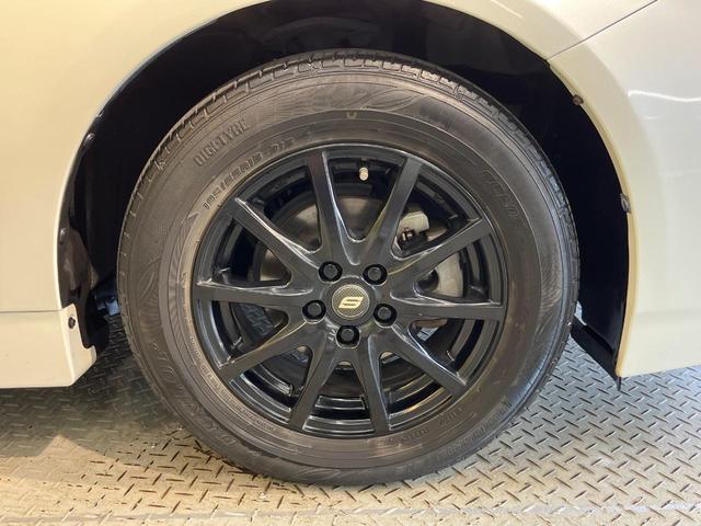 プリウス Ｓ　純正ナビ　バックカメラ　スマートキー　Ｂｌｕｅｔｏｏｔｈ　オートエアコン　合皮レザーシートカバー　ＥＴＣ車載器　ＨＩＤヘッド　１５アルミホイールワンオーナー　禁煙車（56枚目）