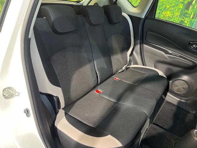 ノート Ｘ　衝突軽減ブレーキ　ＳＤナビ　ＥＴＣ車載器　ドラレコ　アイドリングストップ　インテリジェントキー　エアコン　車線逸脱警報　電動格納ミラー　プライバシーガラス　ブラックインテリア　ワンオーナー　禁煙車（10枚目）