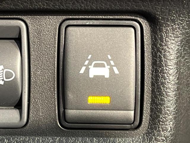 ノート Ｘ　衝突軽減ブレーキ　ＳＤナビ　ＥＴＣ車載器　ドラレコ　アイドリングストップ　インテリジェントキー　エアコン　車線逸脱警報　電動格納ミラー　プライバシーガラス　ブラックインテリア　ワンオーナー　禁煙車（29枚目）