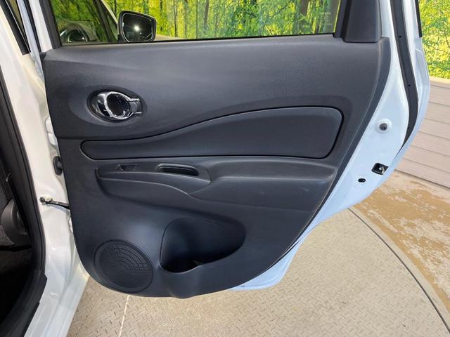 ノート Ｘ　衝突軽減ブレーキ　ＳＤナビ　ＥＴＣ車載器　ドラレコ　アイドリングストップ　インテリジェントキー　エアコン　車線逸脱警報　電動格納ミラー　プライバシーガラス　ブラックインテリア　ワンオーナー　禁煙車（37枚目）