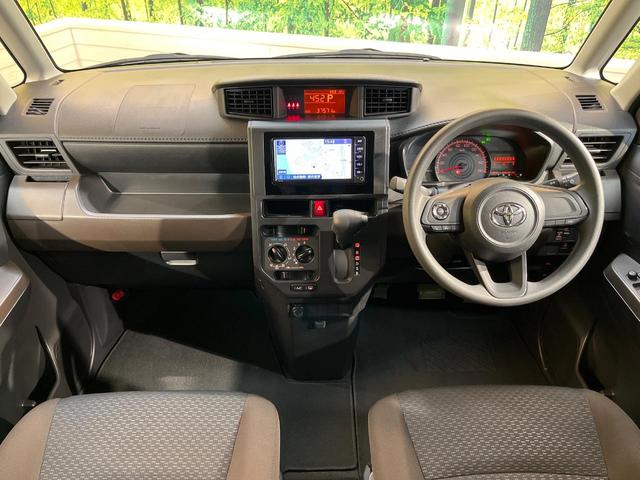 ルーミー Ｘ　衝突軽減ブレーキ　純正ナビ　バックカメラ　電動スライドドア　クリアランスソナー　Ｂｌｕｅｔｏｏｔｈ　ステリングスイッチ　スマートキー　ブラックインテリア　電動格納ミラー　ワンオーナー　禁煙車（2枚目）