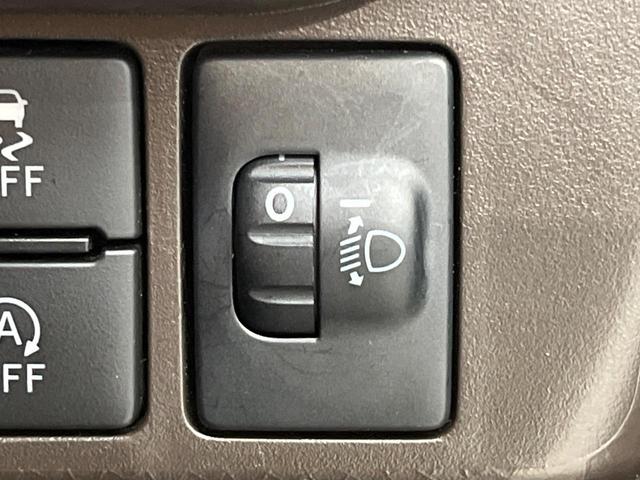 ルーミー Ｘ　衝突軽減ブレーキ　純正ナビ　バックカメラ　電動スライドドア　クリアランスソナー　Ｂｌｕｅｔｏｏｔｈ　ステリングスイッチ　スマートキー　ブラックインテリア　電動格納ミラー　ワンオーナー　禁煙車（29枚目）