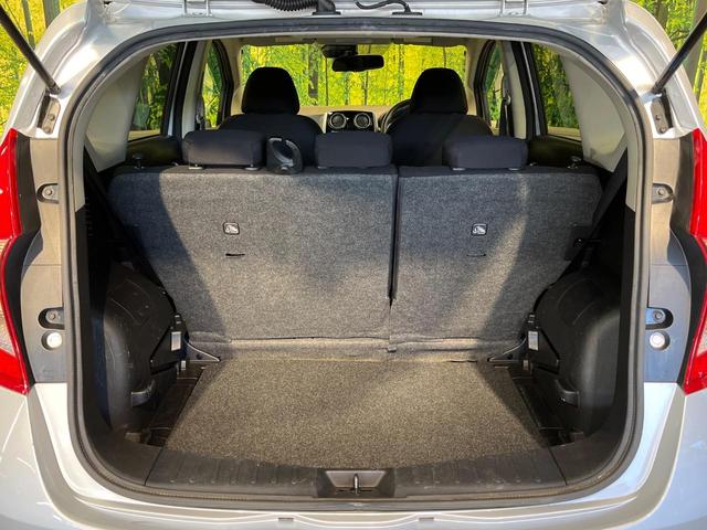 ノート Ｘ　ＤＩＧ－Ｓ　エマージェンシーブレーキパッケージ　純正ＳＤナビ　全周囲カメラ　衝突被害軽減システム　禁煙車　ドラレコ　クリアランスソナー　スマートキー　ＥＴＣ　車線逸脱警報　オートエアコン　Ｂｌｕｅｔｏｏｔｈ　ＣＤ　ＤＶＤ再生　フルセグ（48枚目）