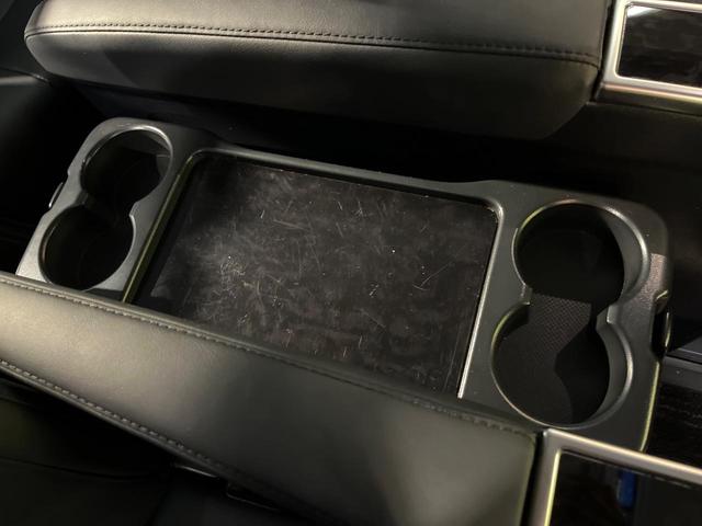 アルファード ２．５Ｓ　Ｃパッケージ　モデリスタエアロ　ツインサンルーフ　純正９型ディスプレイ　フリップダウン　デジタルミラー　ブラインドスポットモニター　両側電動ドア　パワーバックドア　３眼ＬＥＤ　純正１８アルミ　ワンオーナー　禁煙車（46枚目）