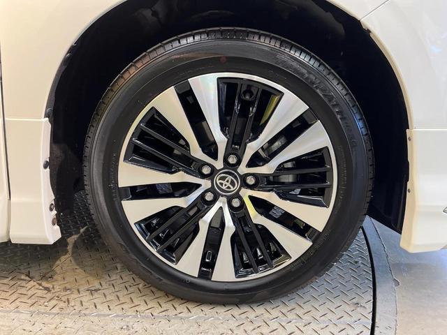 アルファード ２．５Ｓ　Ｃパッケージ　モデリスタエアロ　ツインサンルーフ　純正９型ディスプレイ　フリップダウン　デジタルミラー　ブラインドスポットモニター　両側電動ドア　パワーバックドア　３眼ＬＥＤ　純正１８アルミ　ワンオーナー　禁煙車（69枚目）