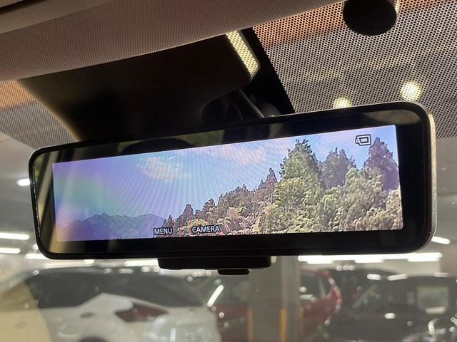 エクストレイル ２０Ｘｉ　４ＷＤ　衝突軽減　純正９型ナビ　全周囲カメラ　プロパイロット　パワーバックドア　デジタルミラー　ＥＴＣ　ドラレコ　ＬＥＤヘッド　純正１８アルミ　Ｂｌｕｅｔｏｏｔｈ　ダウンヒルアシスト　禁煙車（6枚目）