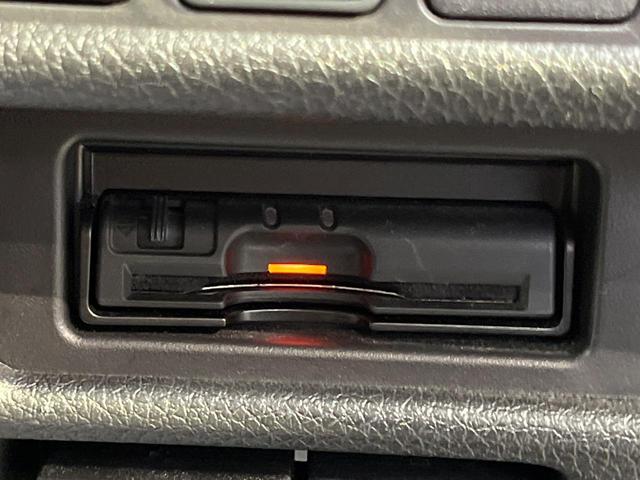 エクストレイル ２０Ｘｉ　４ＷＤ　衝突軽減　純正９型ナビ　全周囲カメラ　プロパイロット　パワーバックドア　デジタルミラー　ＥＴＣ　ドラレコ　ＬＥＤヘッド　純正１８アルミ　Ｂｌｕｅｔｏｏｔｈ　ダウンヒルアシスト　禁煙車（8枚目）