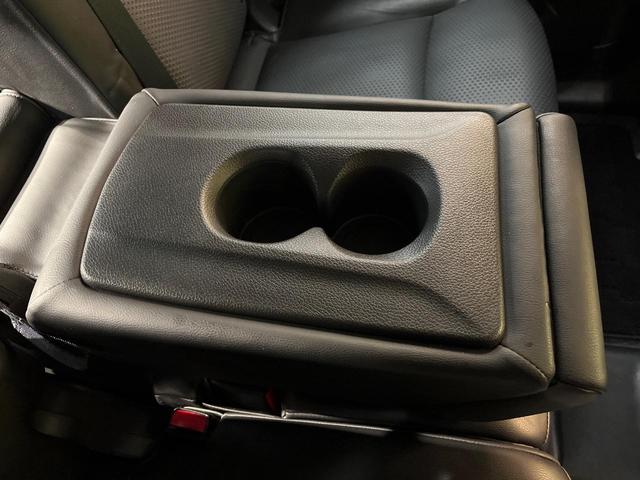 エクストレイル ２０Ｘｉ　４ＷＤ　衝突軽減　純正９型ナビ　全周囲カメラ　プロパイロット　パワーバックドア　デジタルミラー　ＥＴＣ　ドラレコ　ＬＥＤヘッド　純正１８アルミ　Ｂｌｕｅｔｏｏｔｈ　ダウンヒルアシスト　禁煙車（39枚目）