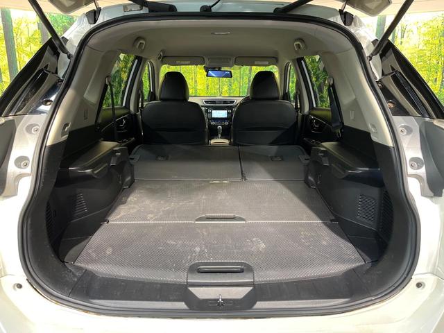 エクストレイル ２０Ｘ　エマージェンシーブレーキパッケージ　４ＷＤ　衝突軽減ブレーキ　メーカーナビ　全周囲カメラ　クリアランスソナー　デジタルミラー　シートヒーター　ＥＴＣ　ＬＥＤヘッド　純正１７アルミ　ステアリングスイッチ　ワンオーナー　禁煙車（12枚目）