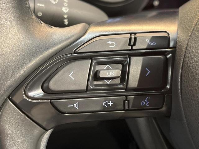 ヤリスクロス G セーフティセンス LEDヘッド 純正8型ディスプレイオーディオ ナビキット付き 全周囲カメラ レーダークルーズ スマートキー オートハイビーム 純正16アルミ 革巻きステリング ステアリングスイッチ(31枚目)